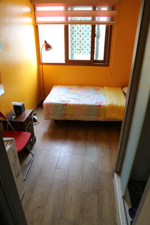 Feliz Guesthouse, Seoul Station ภายนอก รูปภาพ
