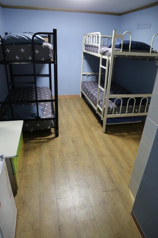 Feliz Guesthouse, Seoul Station ภายนอก รูปภาพ